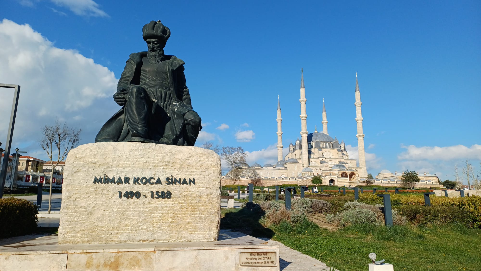 Osmanlı’nın Zarif Başkenti Edirne: Tarih, Mimari ve Lezzet Dolu Kapsamlı Şehir Rehberi